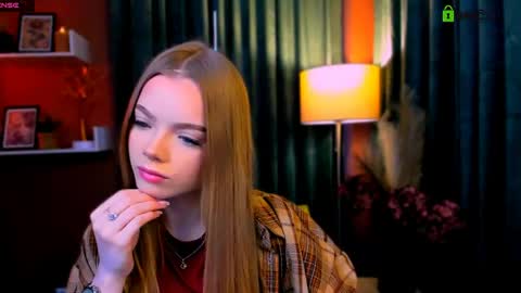 Snapshot of maddy_moah chatting on April 2026 04:51:01 AM maddy moah online show from April 2026 04:51:01 AM