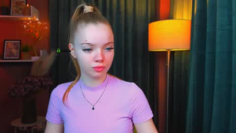 Snapshot of maddy_moah chatting on April 2026 05:30:01 AM maddy moah online show from April 2026 05:30:01 AM