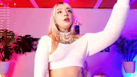 maddy_uwu online show from February 2025 02:58:02 AM