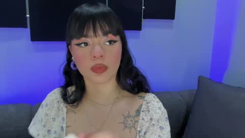 Snapshot of maddy_walker chatting on December 2024 01:51:01 AM Maddy online show from December 2024 01:51:01 AM