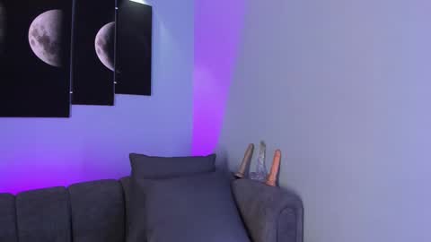 Snapshot of maddy_walker chatting on February 2025 07:47:02 PM Maddy online show from February 2025 07:47:02 PM