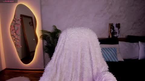Snapshot of maddyfever chatting on July 2026 05:02:02 AM maddyfever online show from July 2026 05:02:02 AM