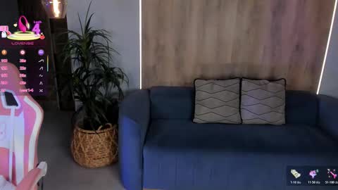 Maddy Owens online show from March 2026 11:17:02 AM