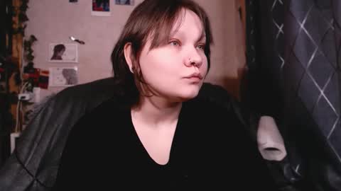 Snapshot of madeintheabyss chatting on November 2025 02:53:02 PM Your cyber girl Ava online show from November 2025 02:53:02 PM