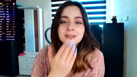 Snapshot of madelamee chatting on May 2026 03:49:01 PM madelamee online show from May 2026 03:49:01 PM