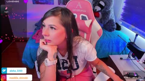 Snapshot of madeleine_shinobi chatting on January 2025 08:37:01 PM Emily Only Fans online show from January 2025 08:37:01 PM