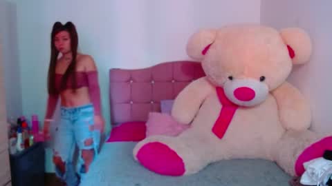 Snapshot of madelen_2 chatting on July 2026 09:03:02 PM madelen_2 online show from July 2026 09:03:02 PM