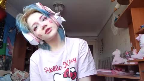 Snapshot of madgezari chatting on February 2026 06:08:01 AM Alice Kaneki online show from February 2026 06:08:01 AM