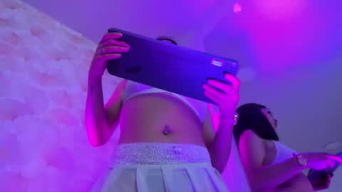 madhison_5 online show from November 2025 09:36:02 PM