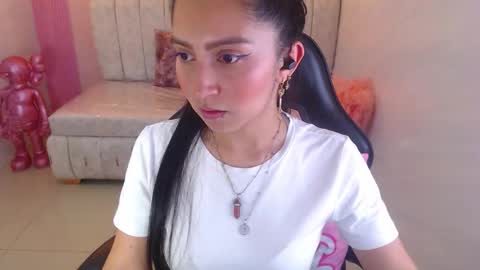 Madhison  online show from March 2026 08:15:01 PM