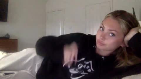 mari rose online show from September 2025 01:27:01 PM