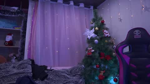 Madison   online show from November 2025 12:17:01 PM