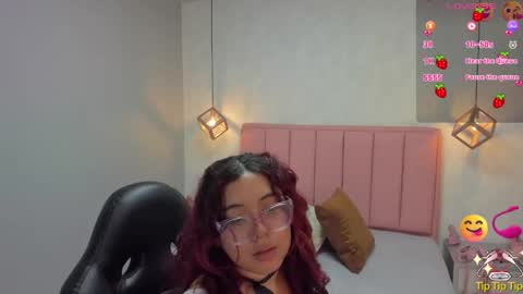 Snapshot of madison_rowan chatting on May 2026 03:25:02 AM MADI online show from May 2026 03:25:02 AM