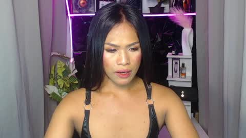 MADISONWILL online show from April 2026 06:34:01 PM