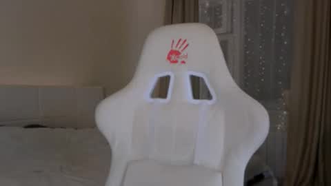 Snapshot of madissson chatting on October 2025 05:37:01 PM Madi Soon online show from October 2025 05:37:01 PM