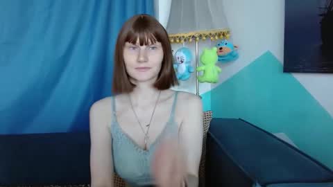 Elizabeth online show from September 2025 01:38:01 AM