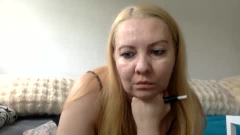 Snapshot of mady26 chatting on April 2026 12:43:01 PM Mady online show from April 2026 12:43:01 PM