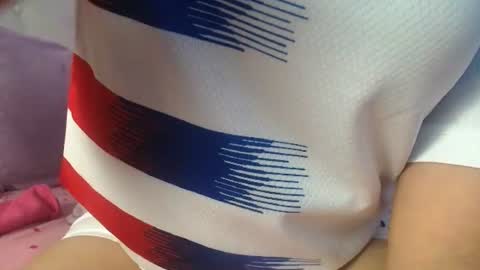 Snapshot of madysson__js_ chatting on June 2026 04:00:02 PM madysson__js_ online show from June 2026 04:00:02 PM