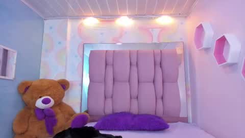 MAEE ANGELS online show from February 2025 10:18:01 PM