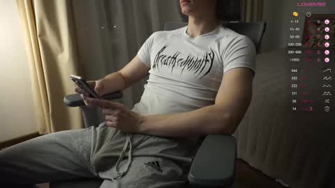 Mike XMaestro 3369 online show from March 2025 04:24:02 PM