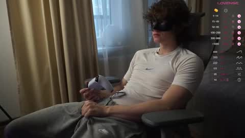 Mike XMaestro 3369 online show from November 2025 10:16:02 AM