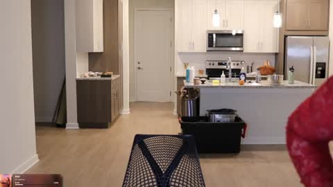 Snapshot of maevivant chatting on March 2026 12:35:01 AM Mae online show from March 2026 12:35:01 AM