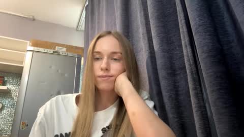 Sara online show from February 2026 06:42:02 AM