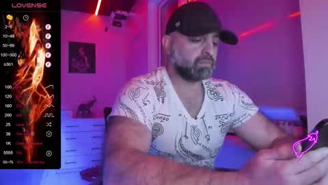 Snapshot of magabear chatting on March 2026 11:16:02 AM Magabear online show from March 2026 11:16:02 AM