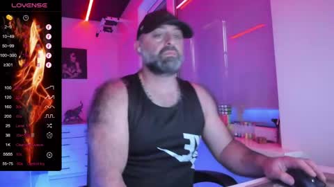 Snapshot of magabear chatting on May 2026 08:31:01 AM Magabear online show from May 2026 08:31:01 AM