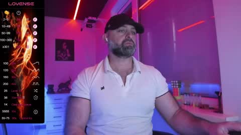 Snapshot of magabear chatting on May 2026 02:41:01 AM Magabear online show from May 2026 02:41:01 AM