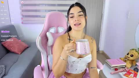 Snapshot of mager_of chatting on September 2025 05:25:01 PM Eva online show from September 2025 05:25:01 PM