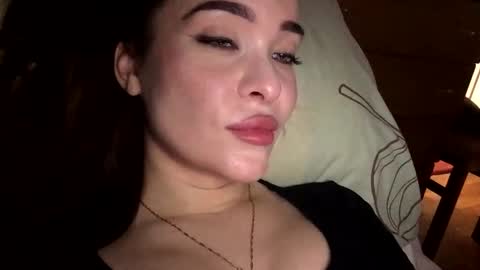 magggg658318 online show from December 2025 03:07:01 PM