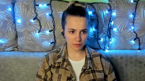 Maggie online show from April 2026 12:16:01 AM