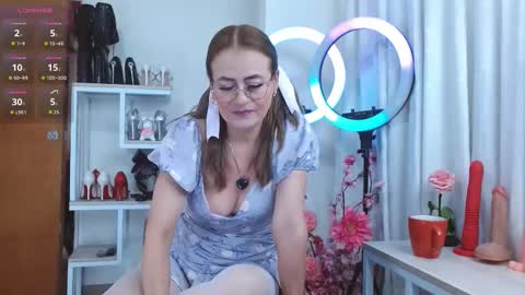 Maghenta-MS mature online show from September 2025 08:32:01 PM