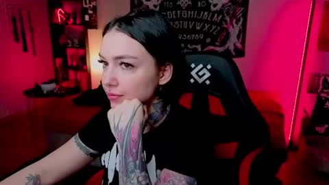Snapshot of magic_alie chatting on July 2026 08:38:02 PM Magic Allie online show from July 2026 08:38:02 PM