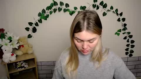 magic_katarina_ online show from December 2024 06:00:01 AM