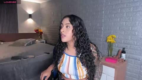 Snapshot of magic_marg chatting on September 2025 09:52:02 PM Marge online show from September 2025 09:52:02 PM