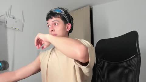 Tony Hoffa online show from March 2025 01:23:01 AM