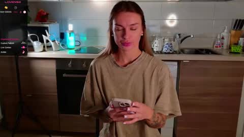 MagicLove online show from October 2025 02:34:02 AM