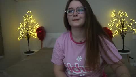 Emily online show from February 2025 07:05:01 AM