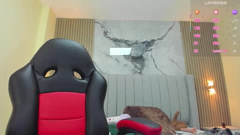 magievans1 online show from October 2025 11:55:02 AM