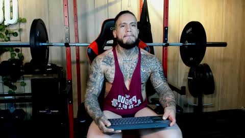 MAGNUS DAHL online show from February 2025 02:54:02 PM