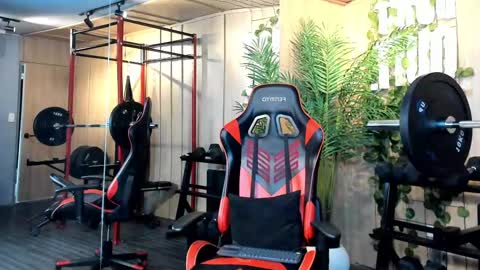 MAGNUS DAHL online show from February 2025 05:59:01 PM