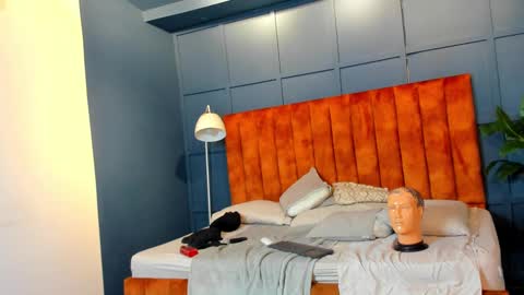 MAGNUS DAHL online show from February 2025 03:26:02 PM