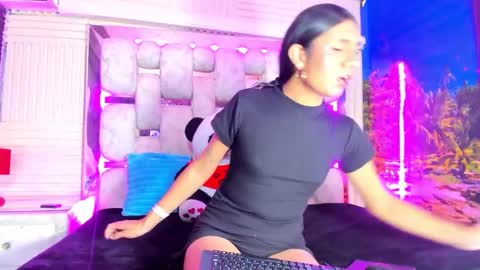 mahiara hot online show from May 2026 01:06:01 PM