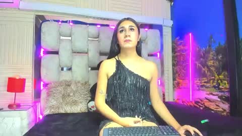 mahiara hot online show from May 2026 02:25:01 PM