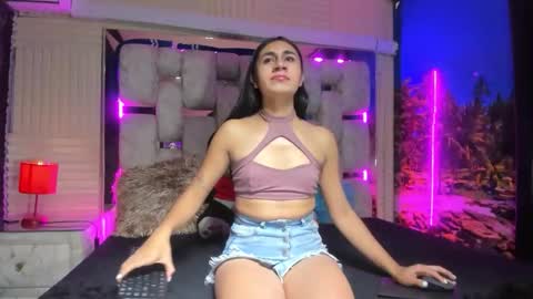 mahiara hot online show from June 2026 01:02:02 PM
