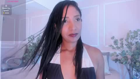 Maia online show from April 2026 01:58:02 AM