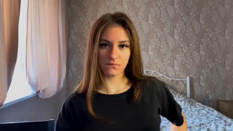 Snapshot of maiabarthe chatting on March 2026 10:32:01 AM M I A online show from March 2026 10:32:01 AM