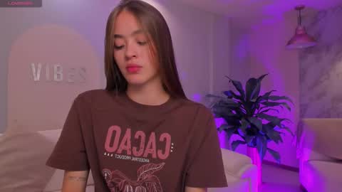  Maia  online show from September 2025 06:24:02 PM